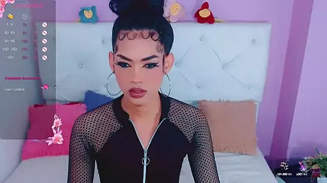 Amanda_bigx on StripChat