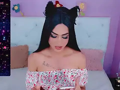 Amanda_bigx on StripChat