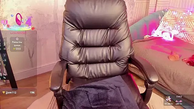 amanda_strong on StripChat