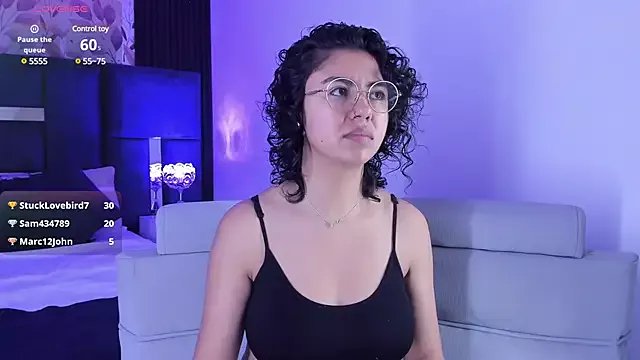 Amareto_ on StripChat