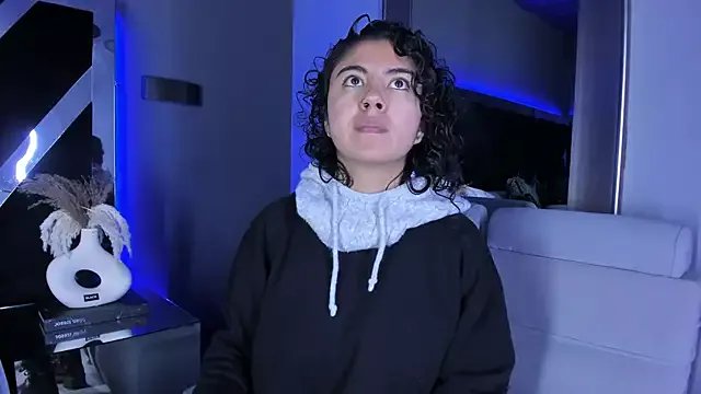 Amareto_ on StripChat