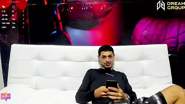 AmazingPartys on StripChat 