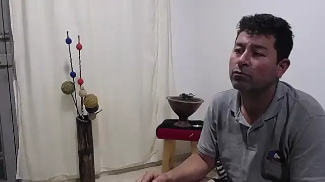 ambar_jacksonn on StripChat