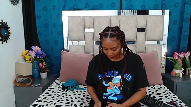 AmbarSmit on StripChat