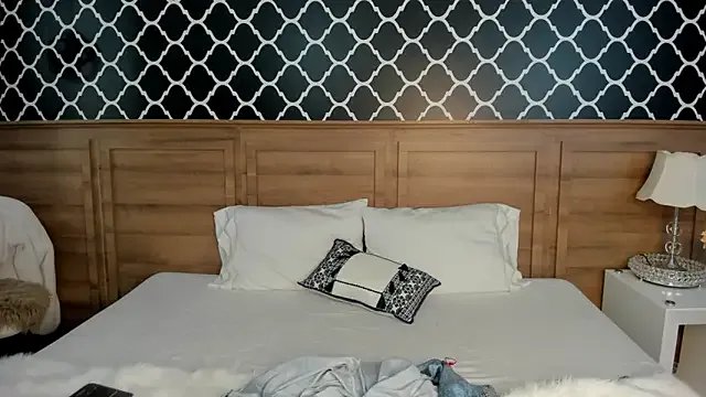 Amber_Rush_ on StripChat