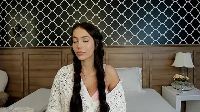 Amber_Rush_ on StripChat