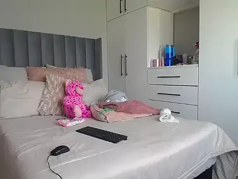 Amberbela on StripChat