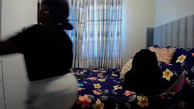 Amberbela on StripChat