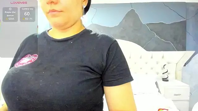 AmberGreyy_ on StripChat