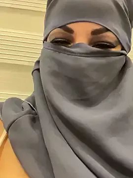 Amberonee31 on StripChat