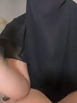 Amberonee31 on StripChat