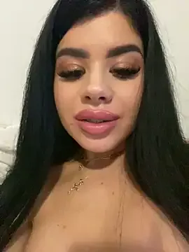 Offline Ameliablack_1 on StripChat