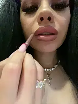 Offline Ameliablack_1 on StripChat