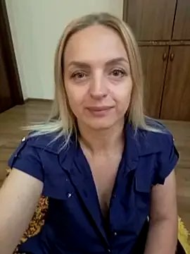 Ami_Foxy on StripChat