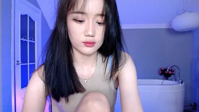 Offline AmiliYan on StripChat