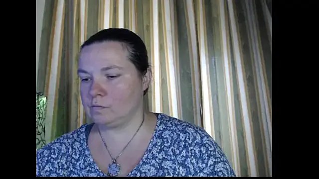 amorelara on StripChat