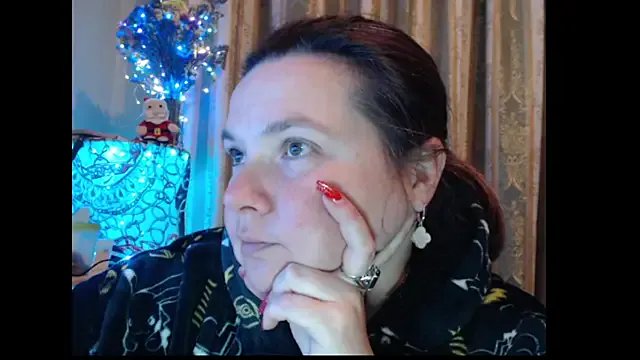 amorelara on StripChat