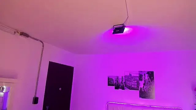 Amy_Kiitty_ on StripChat