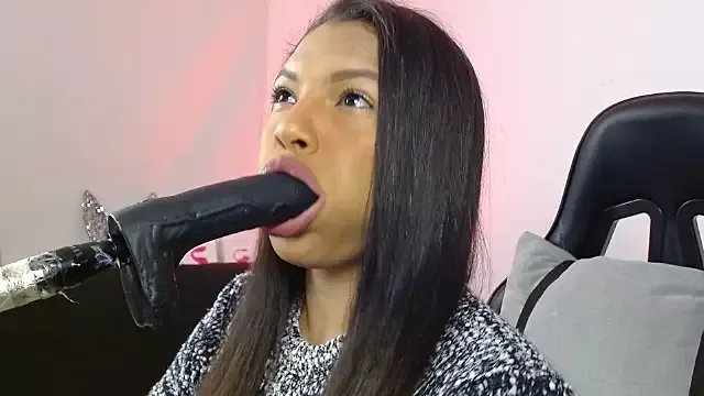 Offline Anabel693 on StripChat