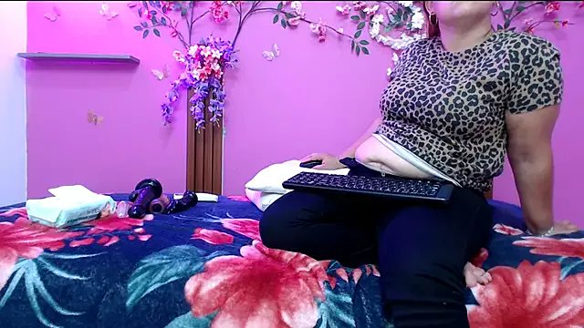 analintimacy18 on StripChat