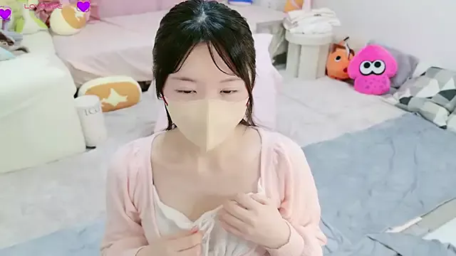 Offline anchan_ on StripChat