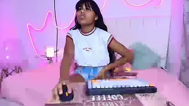 Andre_lezcano on StripChat