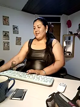 Offline AndreaKinky on StripChat