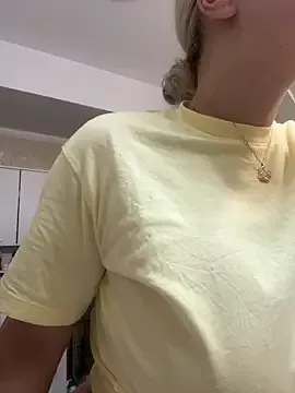 Offline Aneri on StripChat