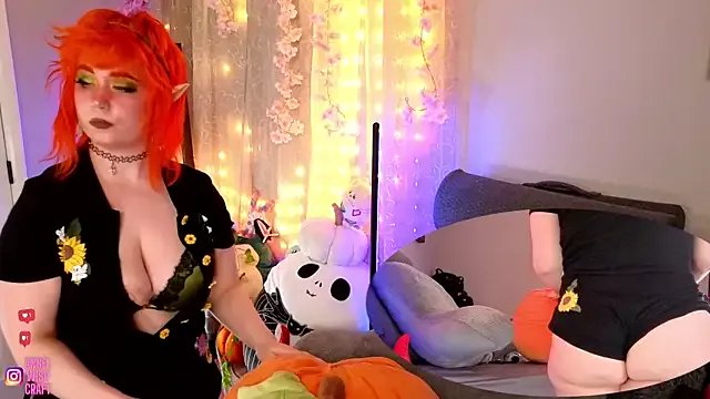 Angel-Lewd-Cake on StripChat