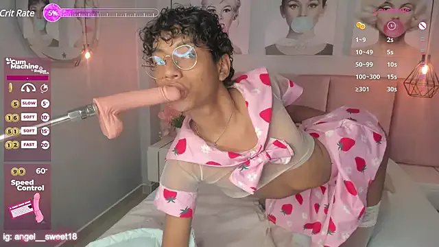 Angel__sweet18 on StripChat