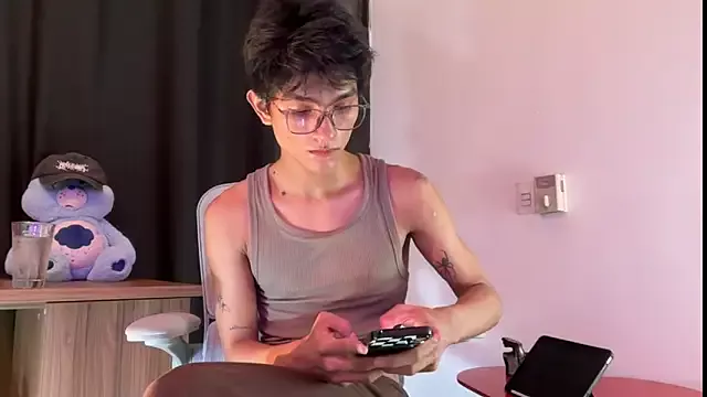 Freechat Angel_bunny2 on StripChat