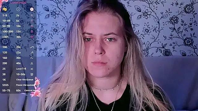 AngelAnty — Freechat on StripChat