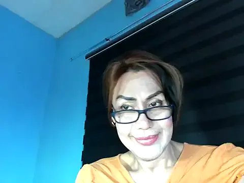 Angelchezcka on StripChat