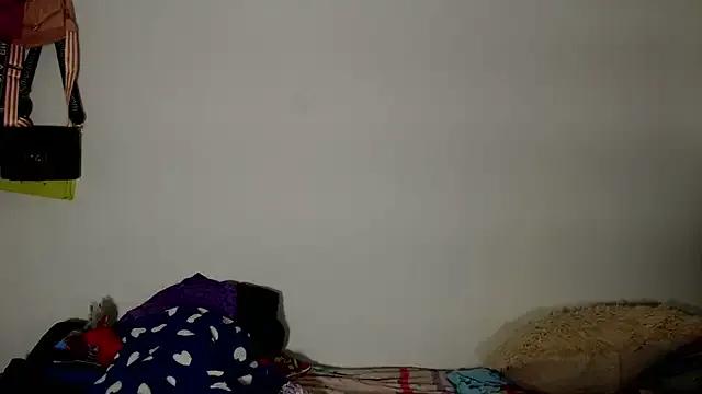 Offline angelicatsx on StripChat