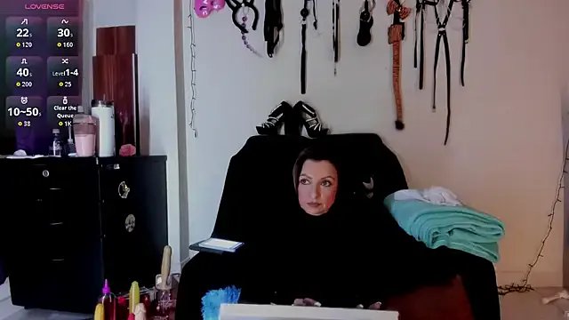 angierot2025 on StripChat