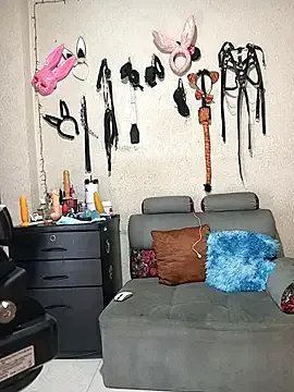 angierot2025 on StripChat