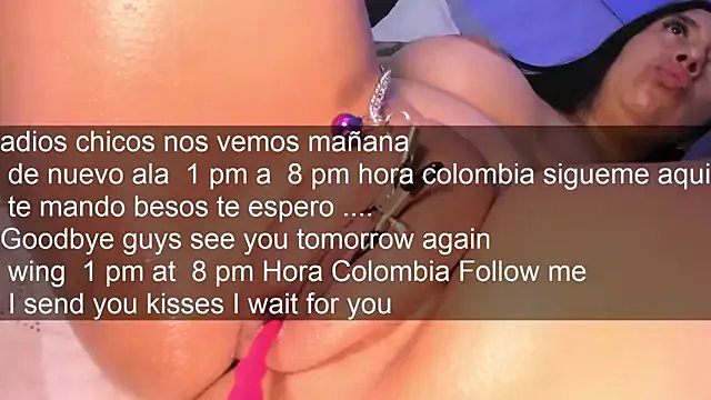 aniiee_x on StripChat