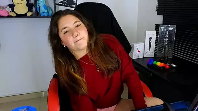 ann_bronw on StripChat