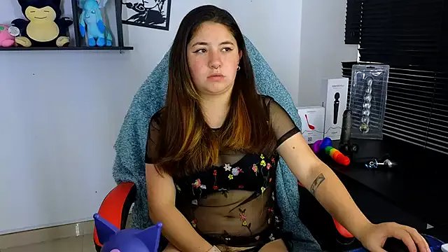 ann_bronw on StripChat