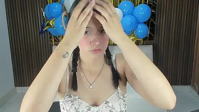 Anna17_ on StripChat