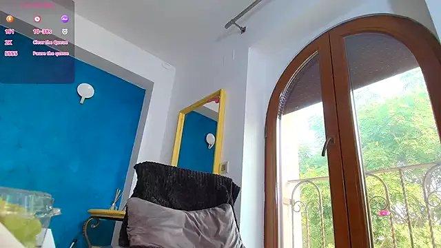 Anna_Lewis on StripChat