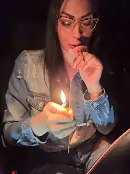 Offline annablisss on StripChat