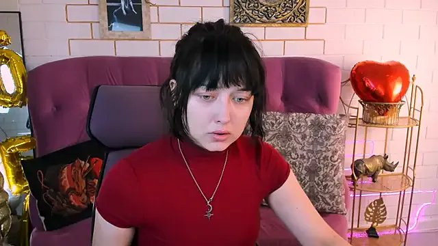 annadoyle on StripChat