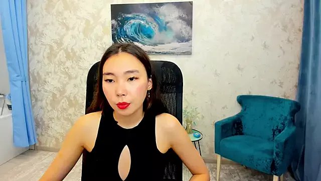 AnnaReyla on StripChat