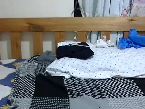 Anne-Marrie on StripChat