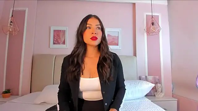 Annie_rhoades on StripChat