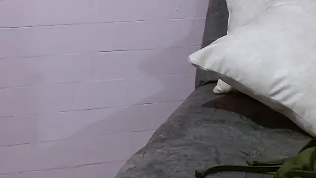 Freechat AnnieSparkle on StripChat