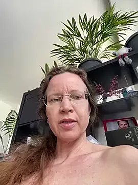 AnnikaRose on StripChat