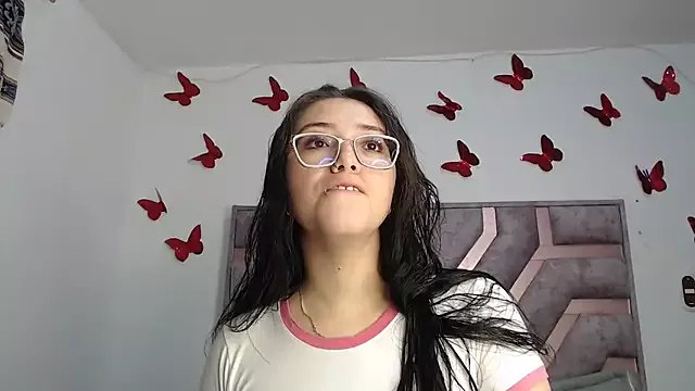 Anny-Fox on StripChat