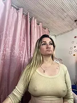 antonella87 on StripChat